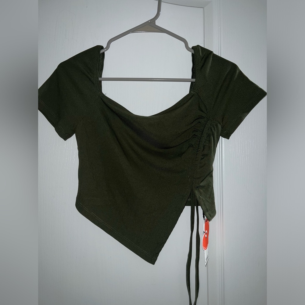 Ribbed Asymmetrical Crop Top